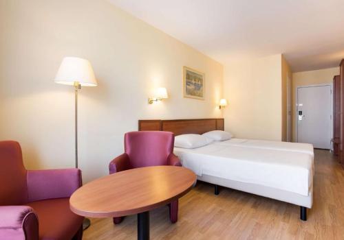 Отель Cosmos Murmansk Hotel