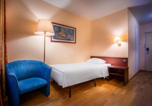 Отель Cosmos Murmansk Hotel